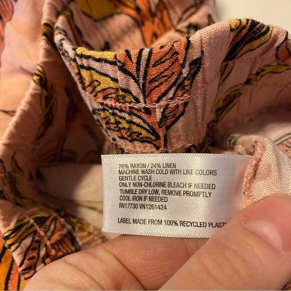 Wild Fable tropical print linen blend hi rise pull on Floral Ruffle Hem Shorts L - Picture 9 of 10